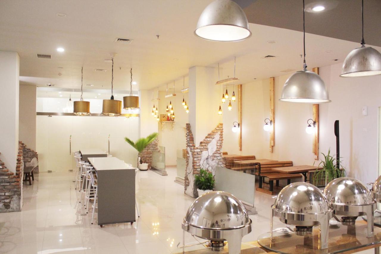 Pop! Hotel Kelapa Gading Jakarta Extérieur photo