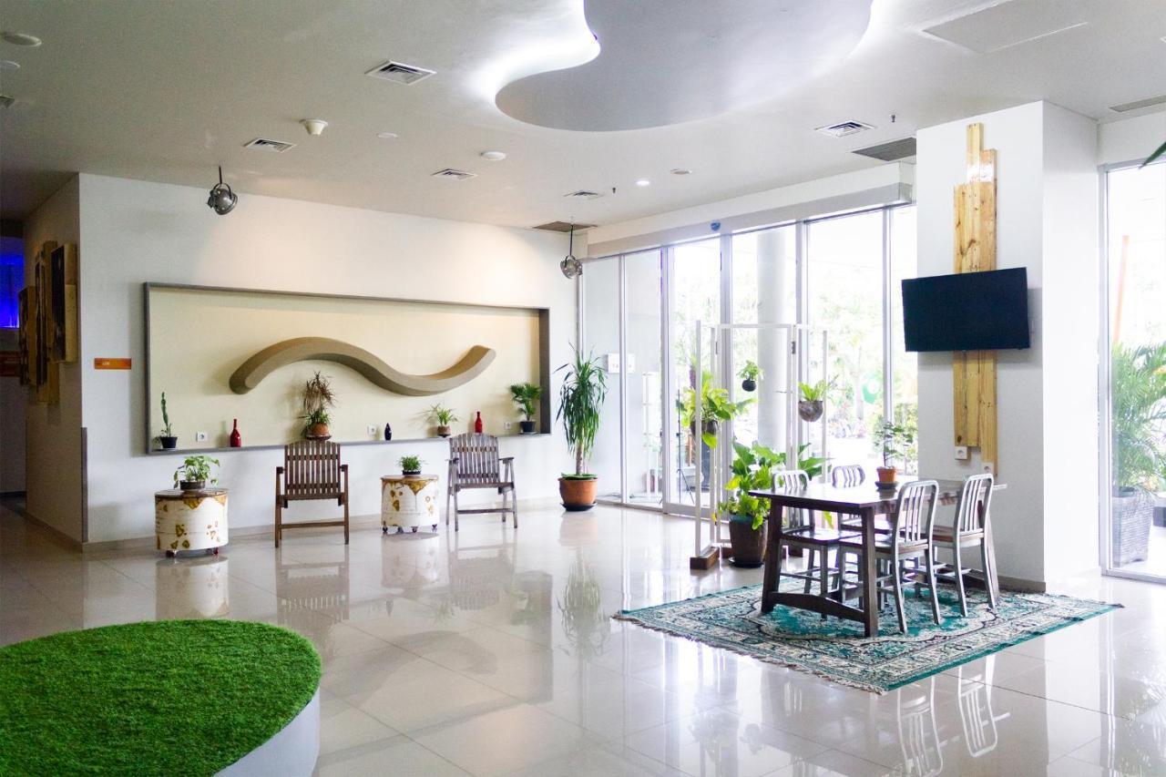 Pop! Hotel Kelapa Gading Jakarta Extérieur photo