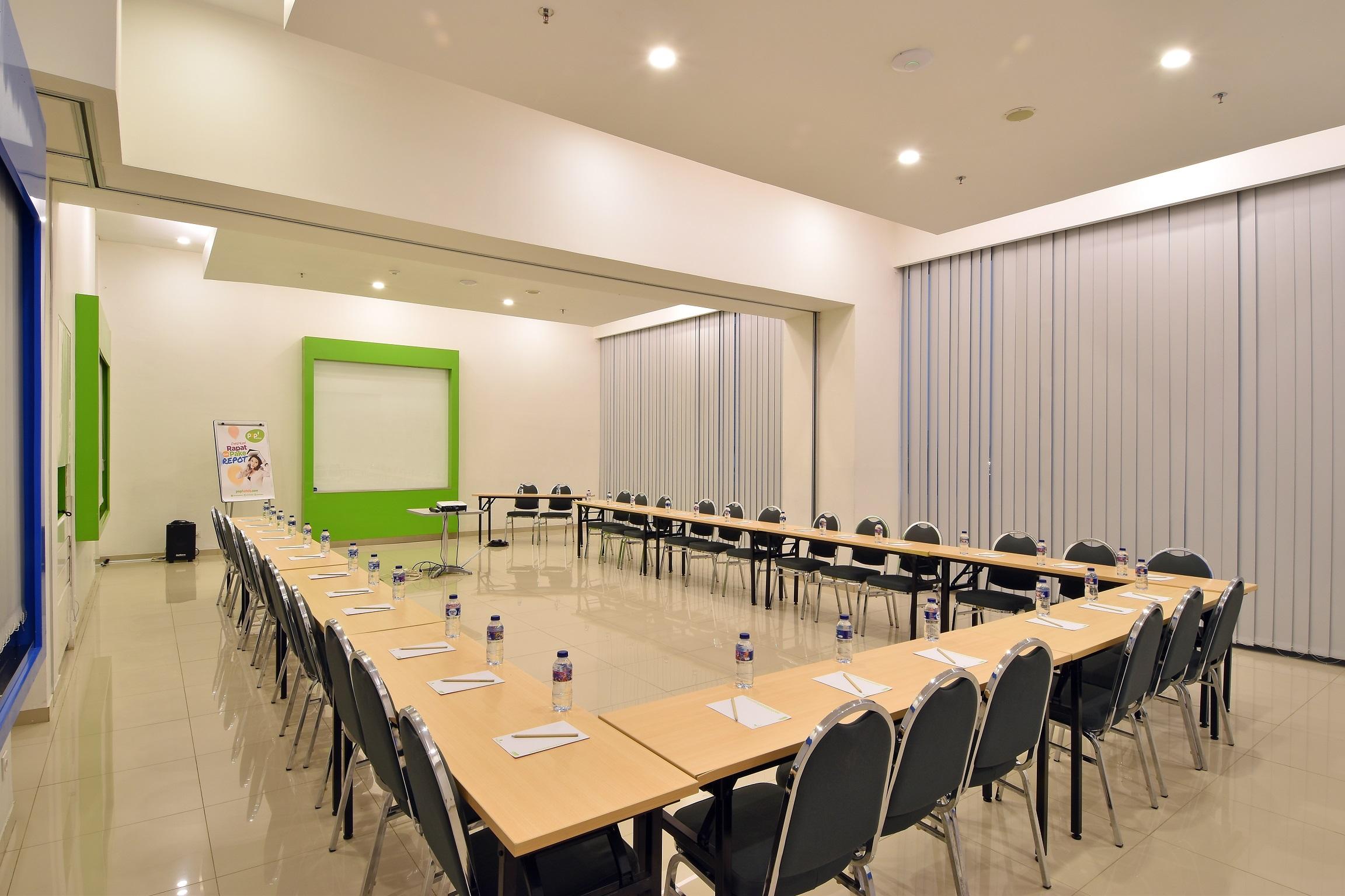 Pop! Hotel Kelapa Gading Jakarta Extérieur photo